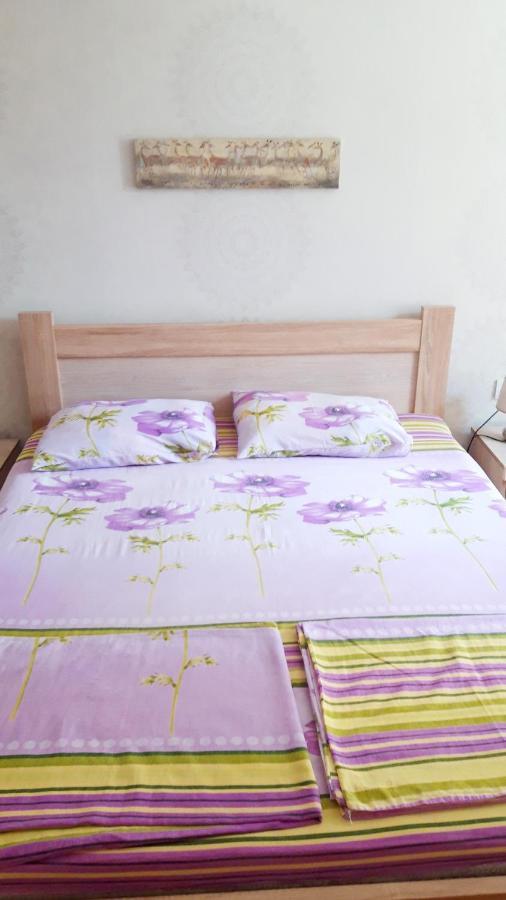 Pospolita Guest House คูทายสิ ภายนอก รูปภาพ