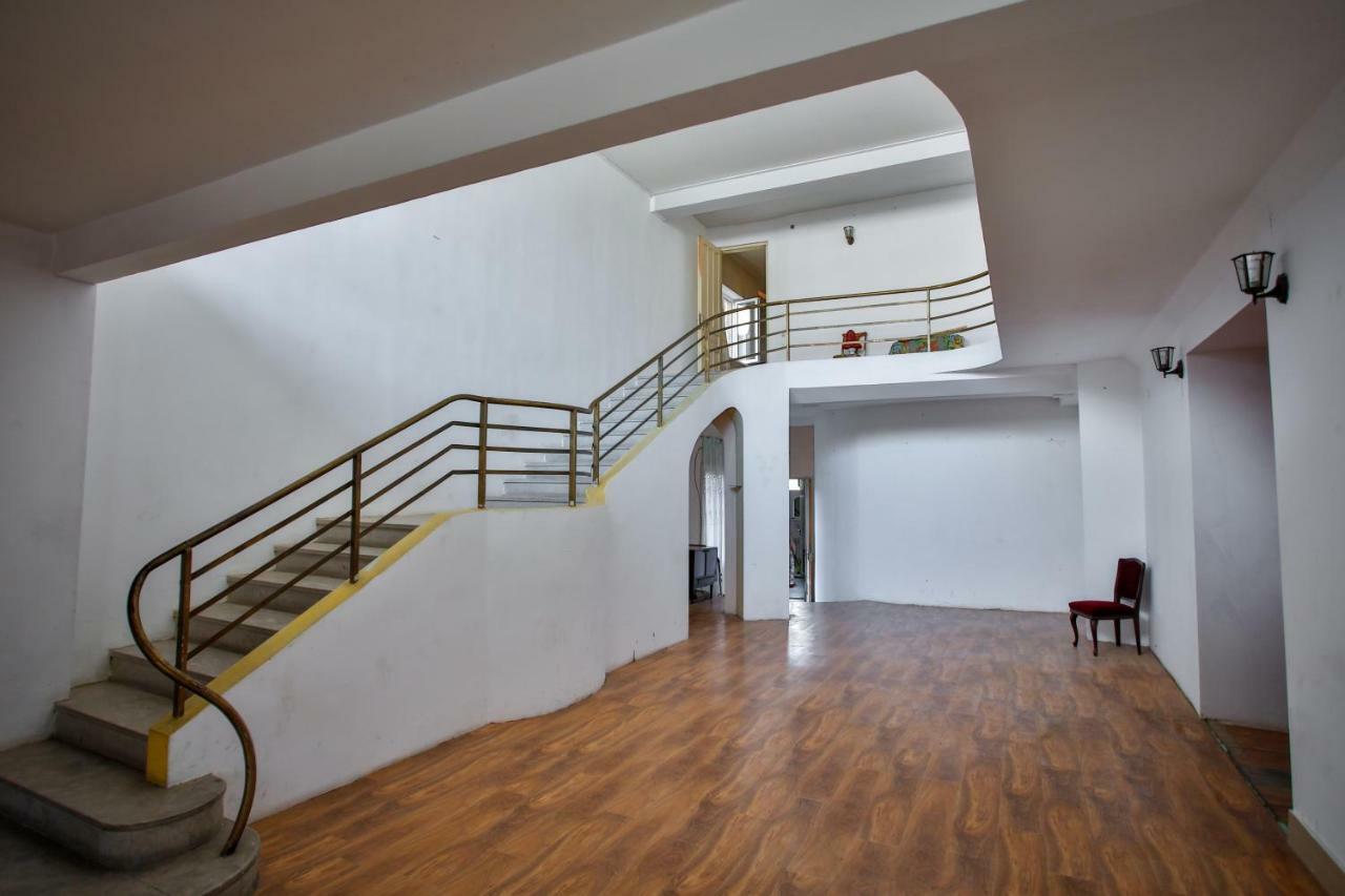Pospolita Guest House คูทายสิ ภายนอก รูปภาพ