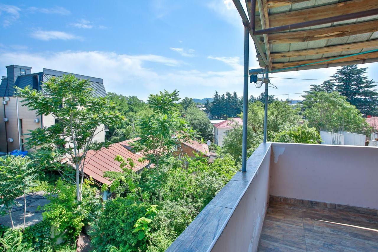 Pospolita Guest House คูทายสิ ภายนอก รูปภาพ